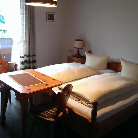 Karolin Guest house